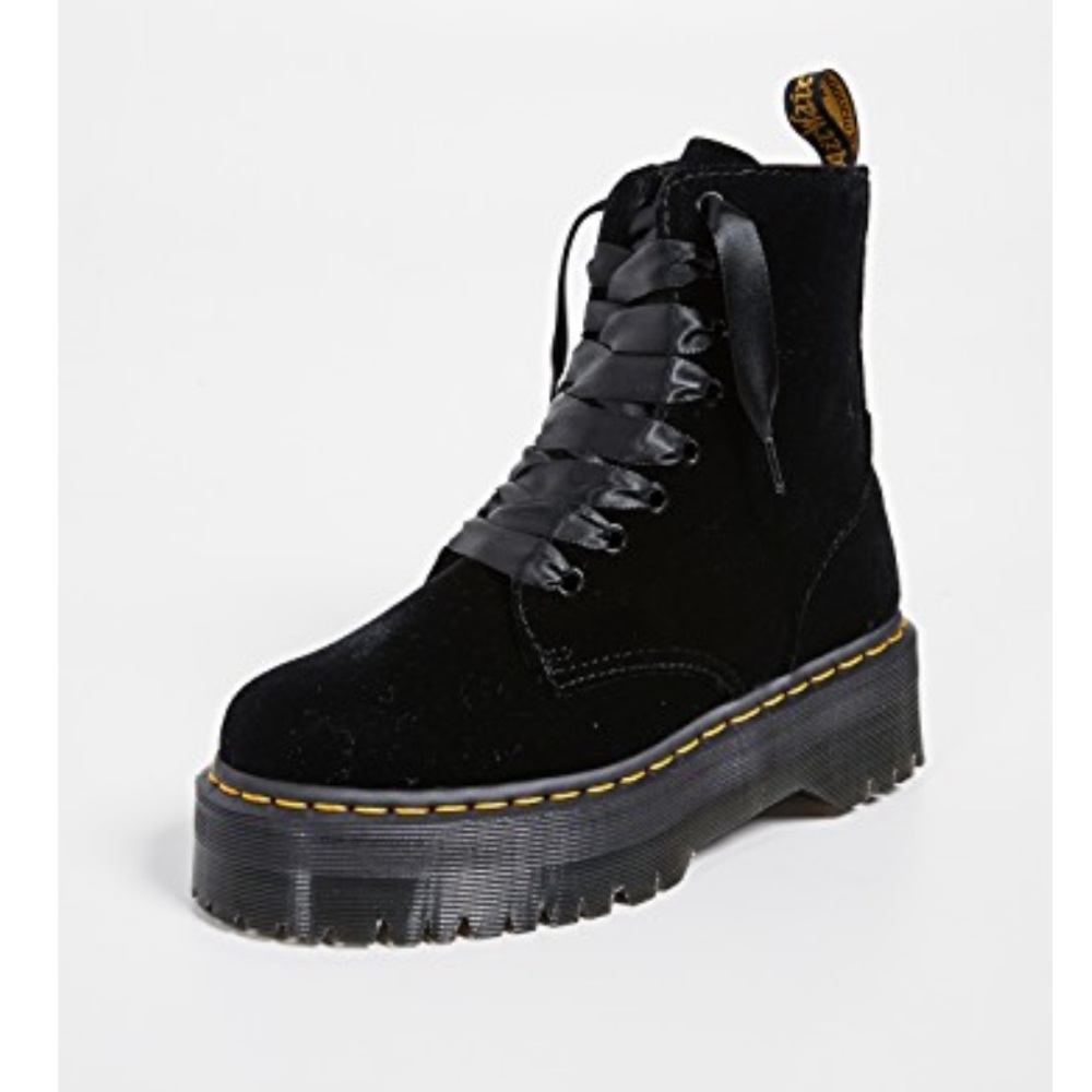 ISO velvet platform dr. martens jadon